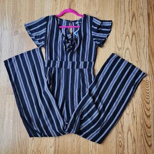 Crystal Sky Tie Front Jumpsuit | Juniors 7 | Black White Stripes Short Sleeves